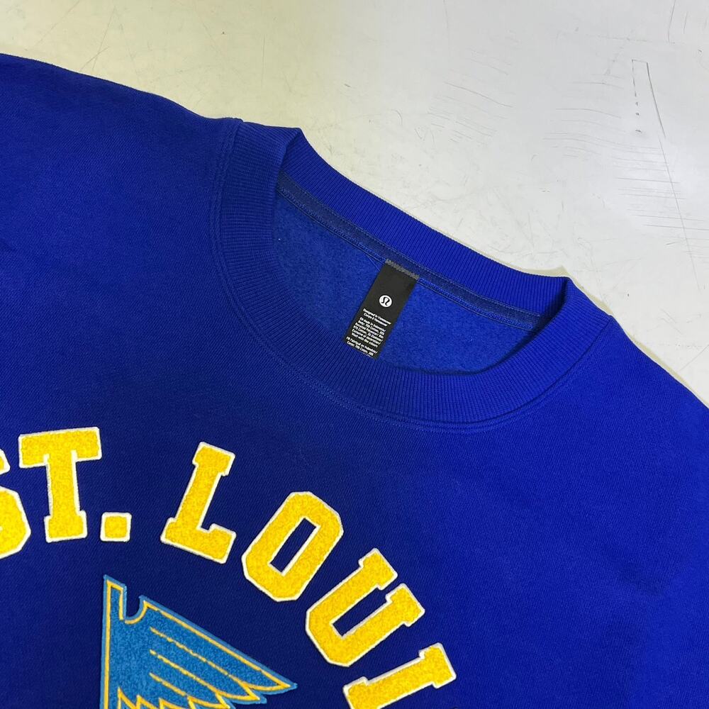 LULULEMON St. Louis Blues Steady State College Crewneck Men's Sz XL Cobalt Blue - Picture 6 of 12